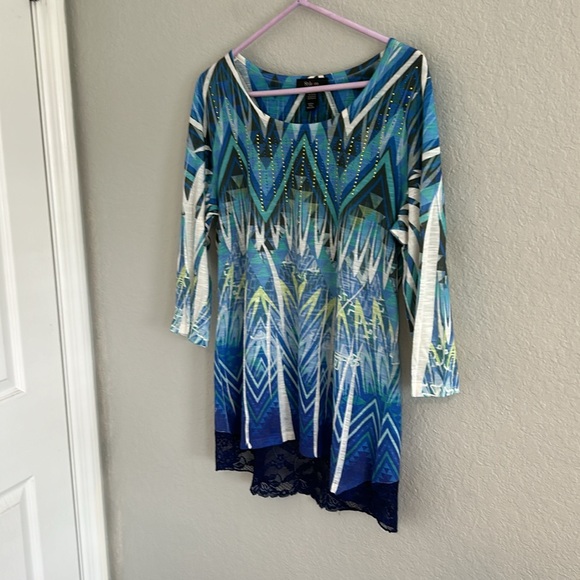 Pretty weekend top - Picture 2 of 10